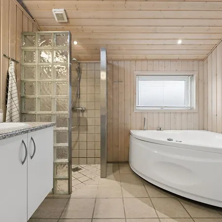 With Indoor Near The Sea * Sonderby (Midtjylland)